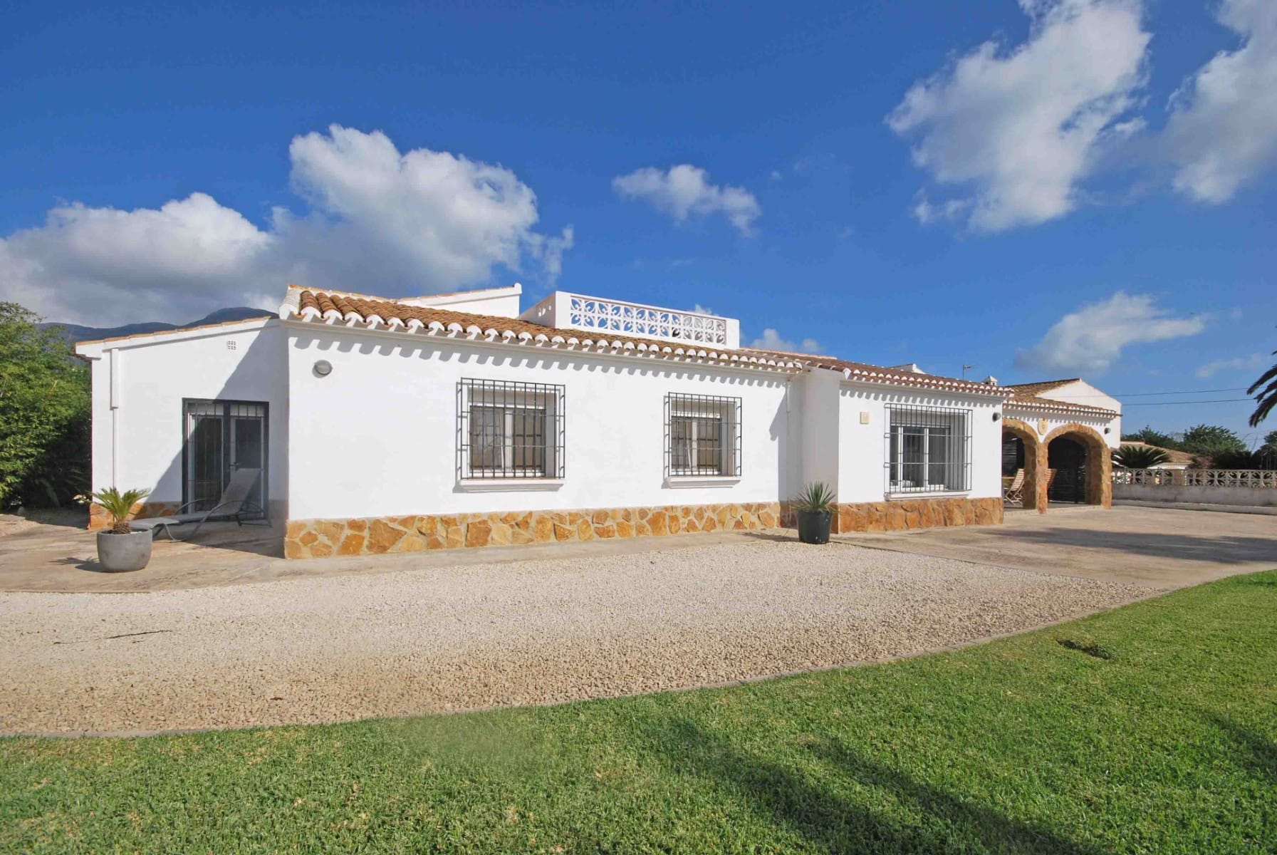 Verkoop. Villa in Javea