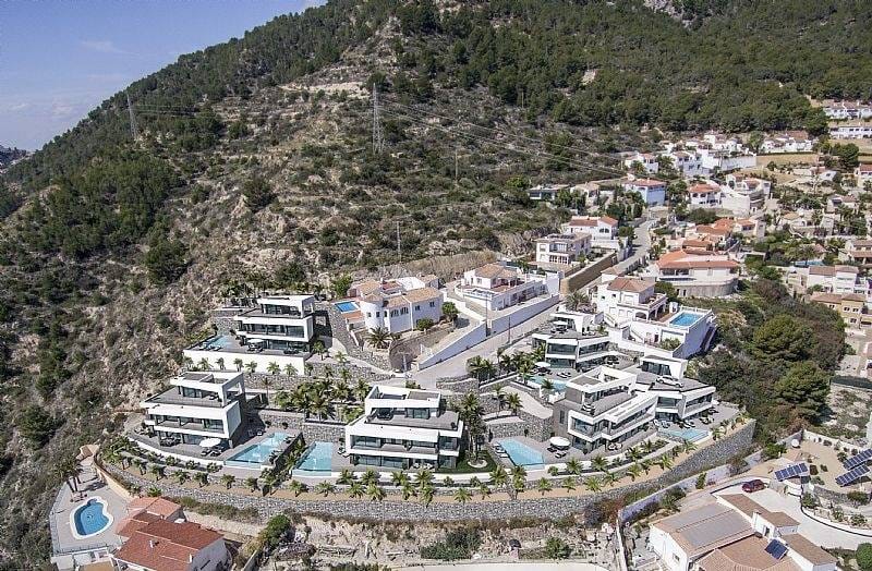 Verkoop. Villa in Calpe