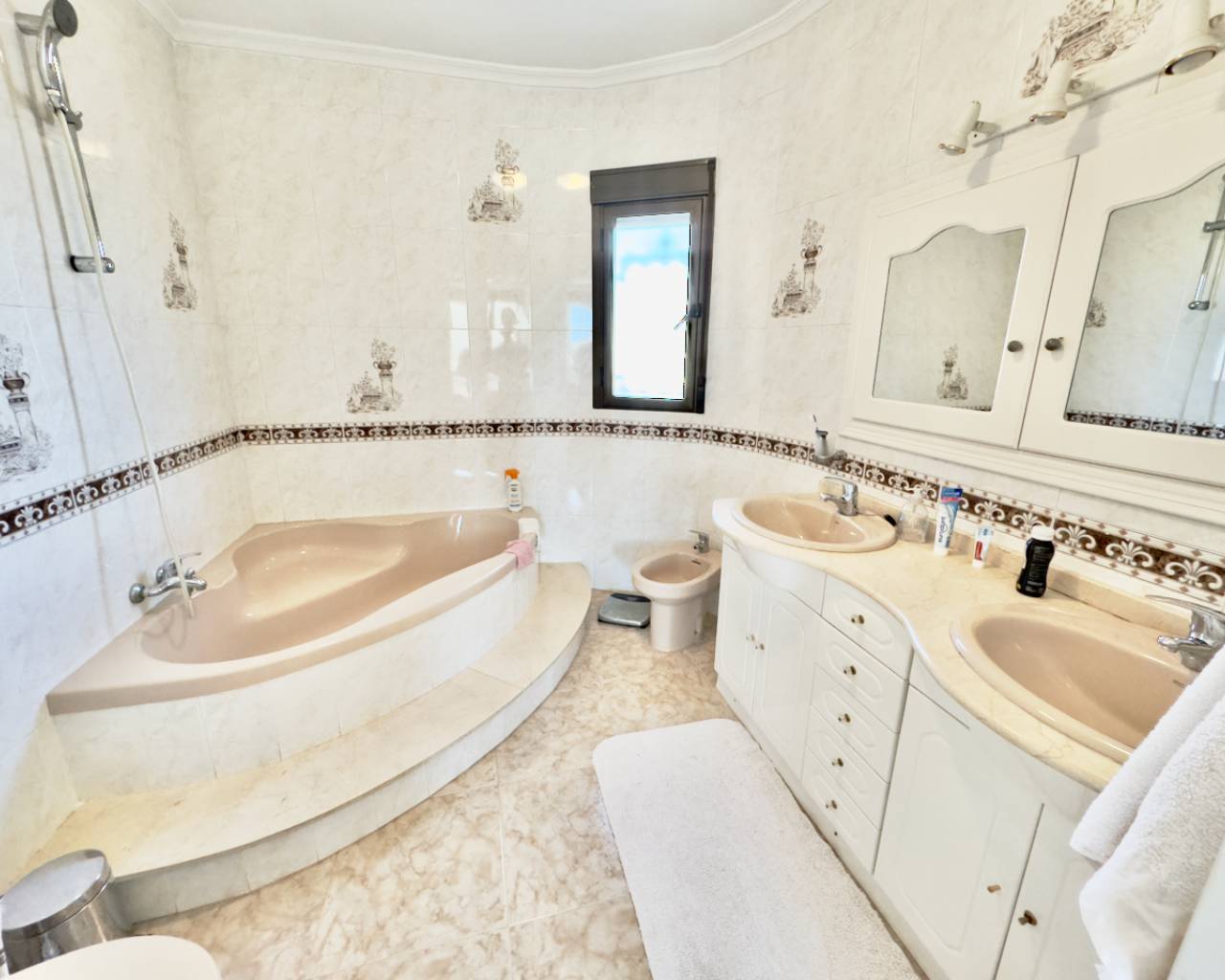 Venta. Villa en Ciudad Quesada