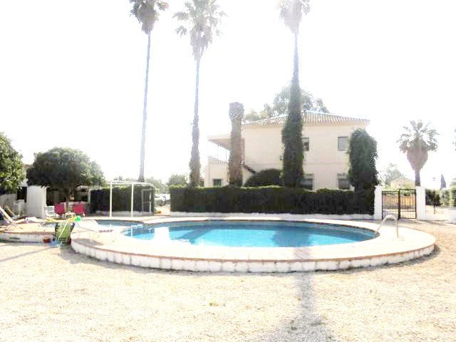 Country Estate en venta en Dénia