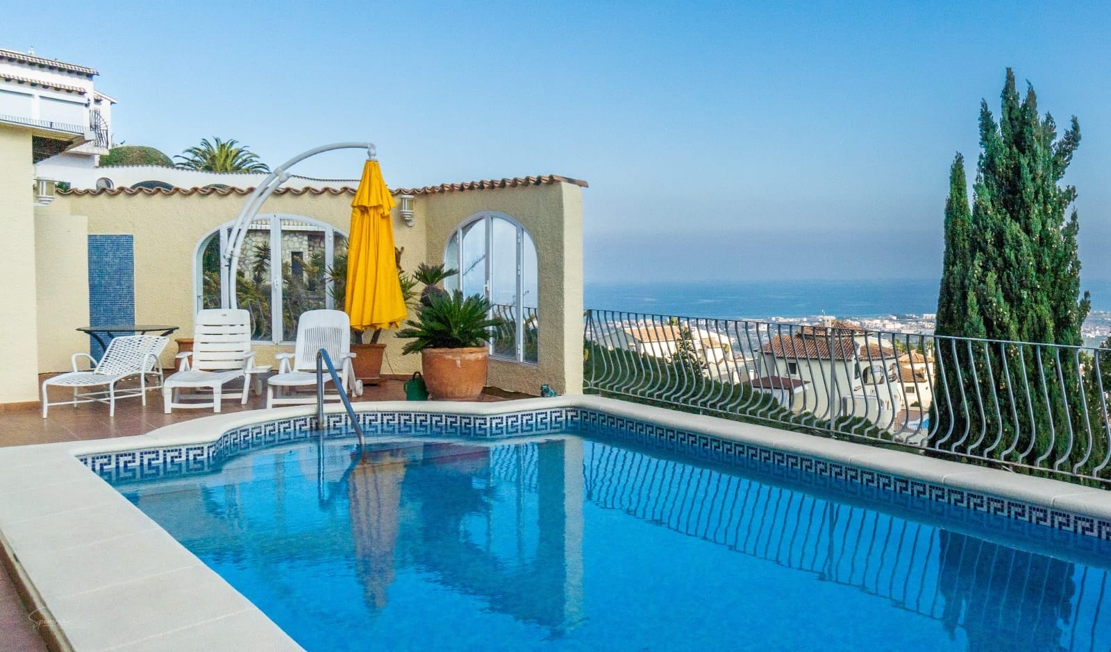 Villa en venta en Monte Pego