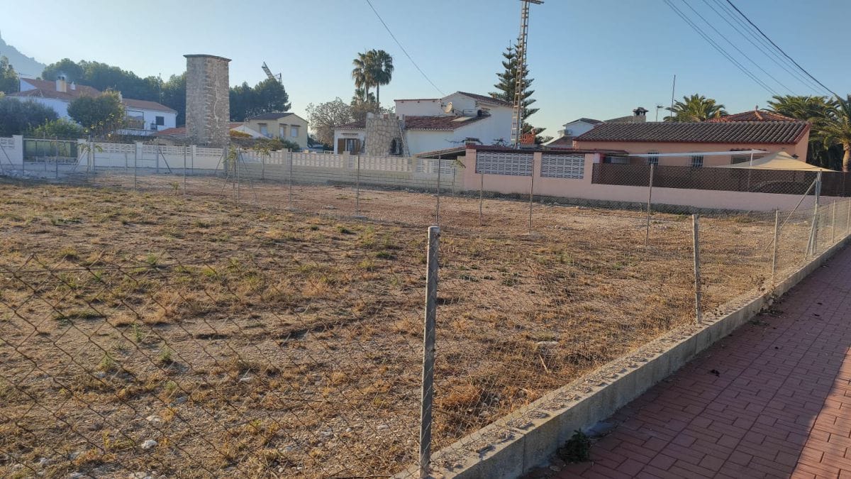 CC-B17P2W - Plot for sale in Els Poblets