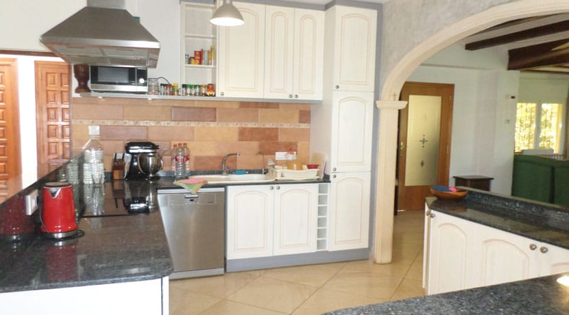 Villa for sale in Denia