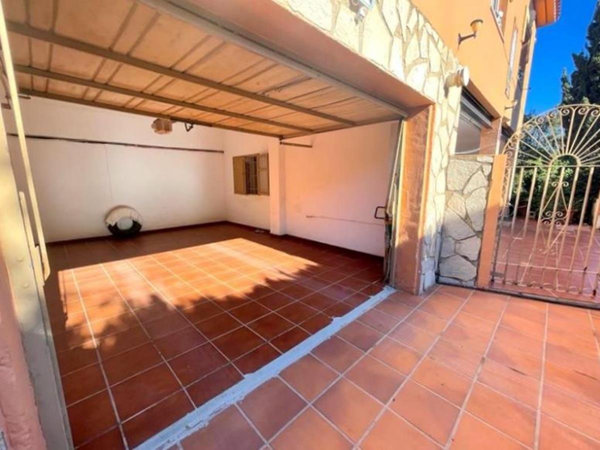 Villa for sale in Denia