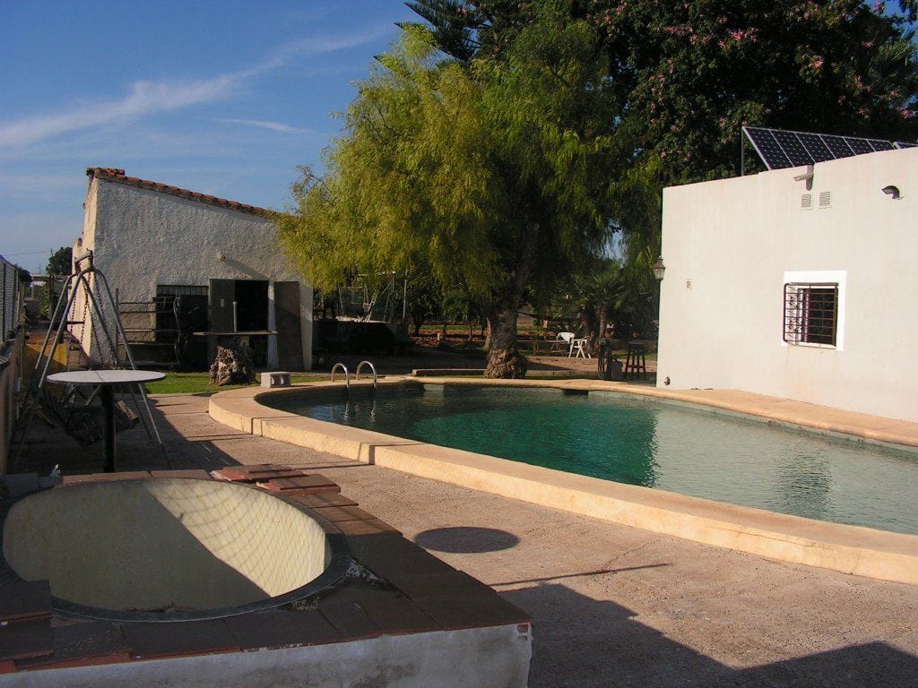 Villa for sale in Ondara