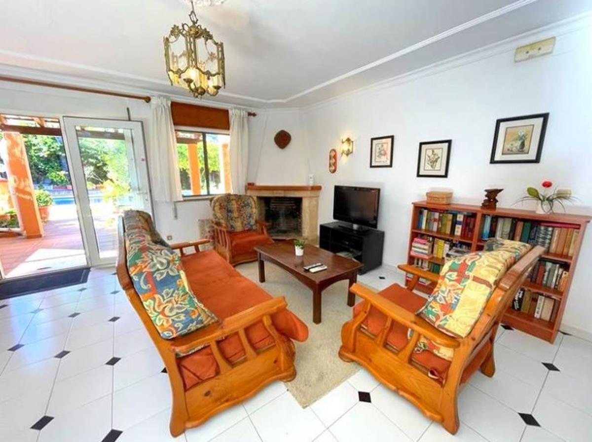 Villa for sale in Denia