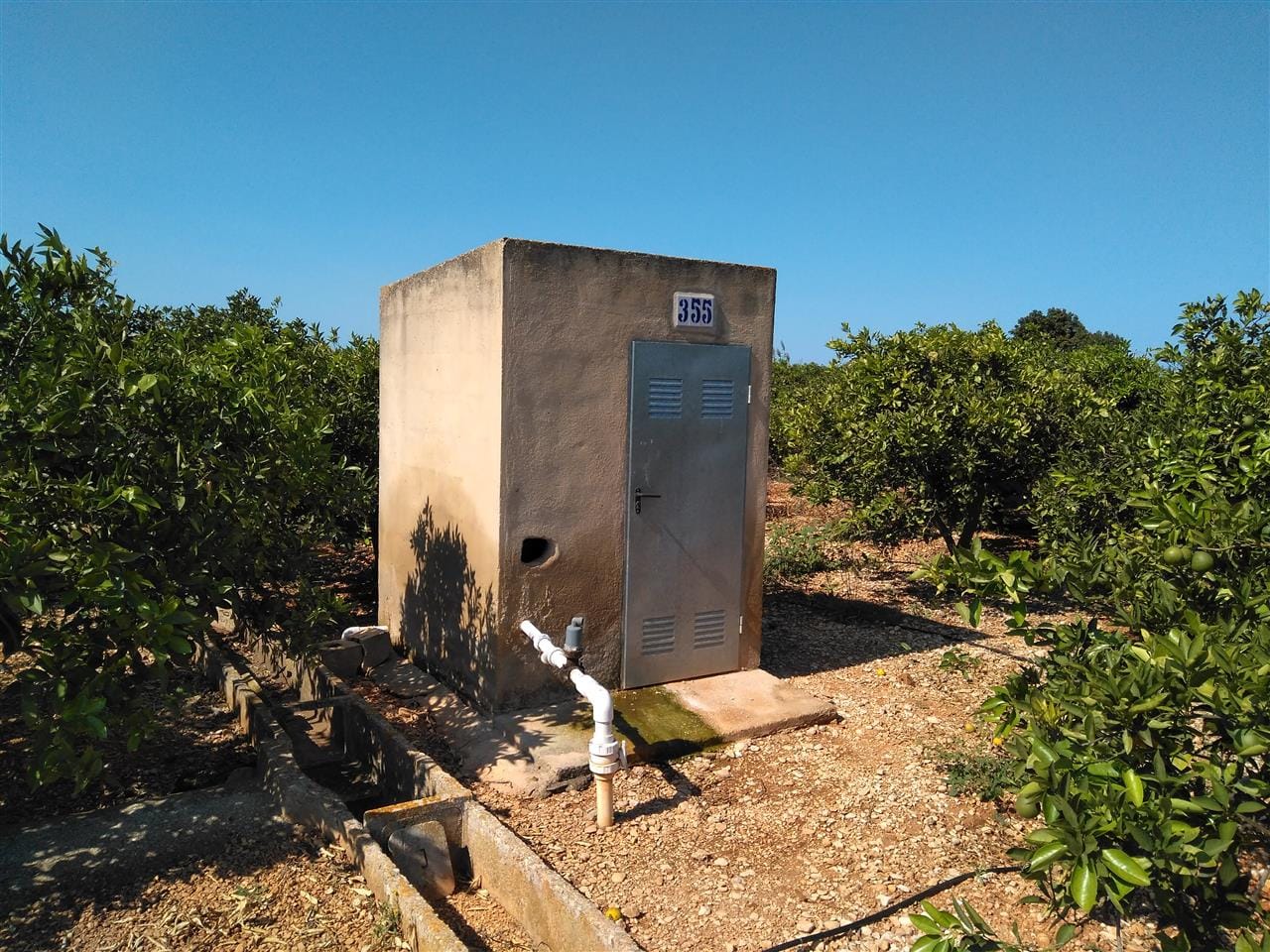 Land for sale in Ondara