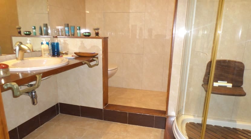 Villa for sale in Denia