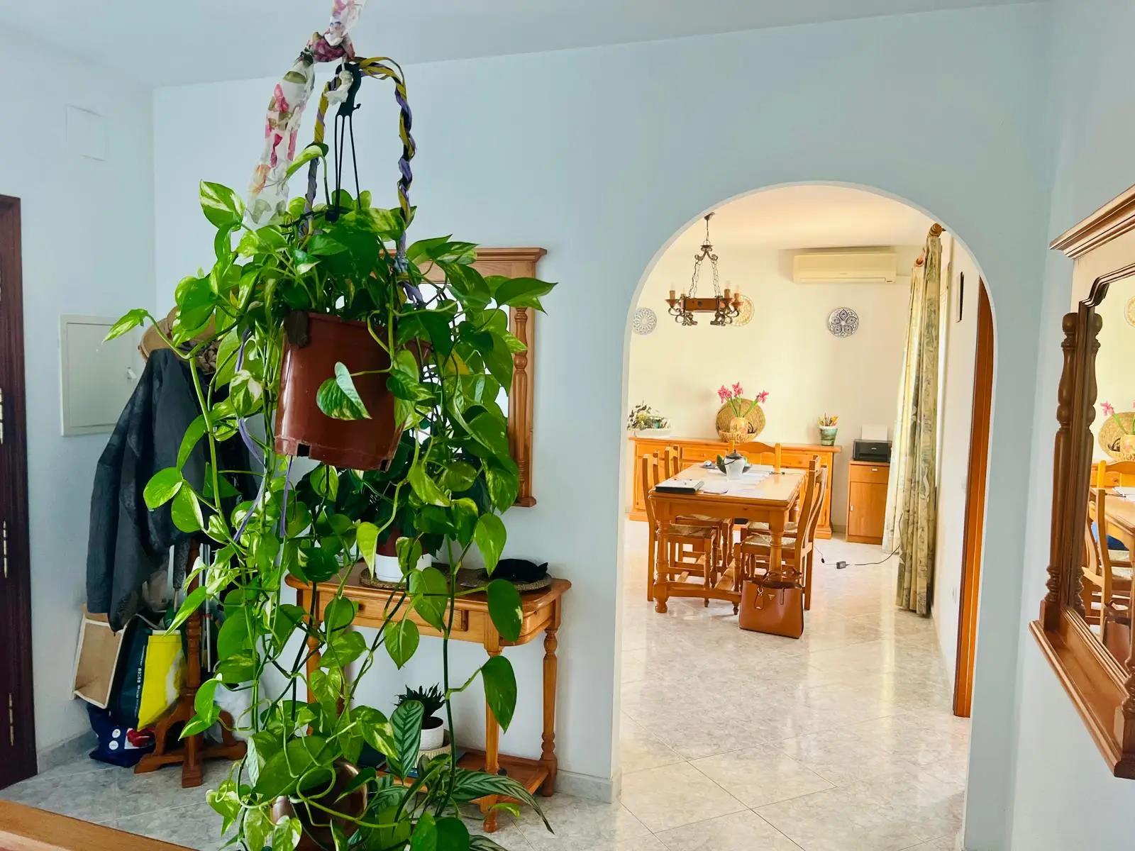 Villa en venta en Beniarbeig