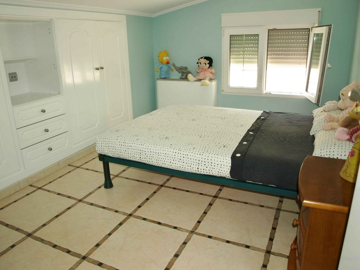 Villa for sale in Dénia