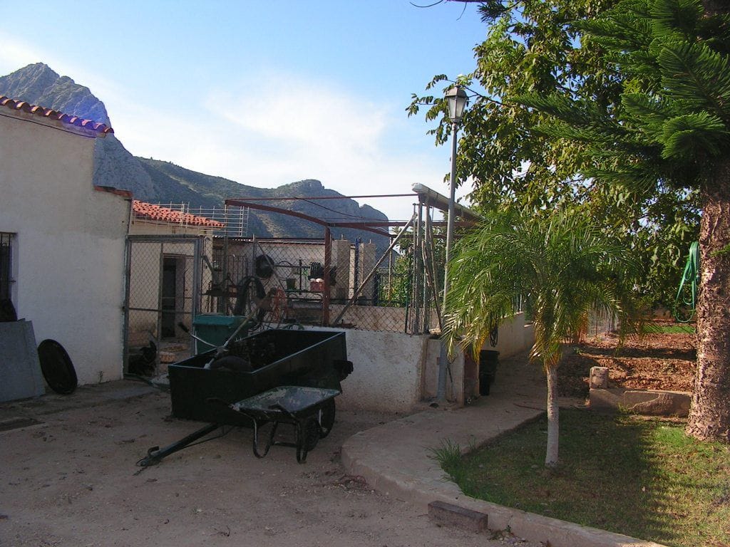 Villa for sale in Ondara