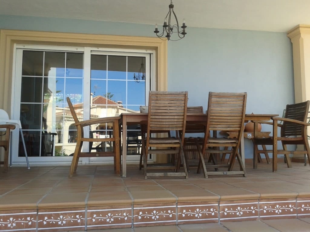 Villa en venta en Denia