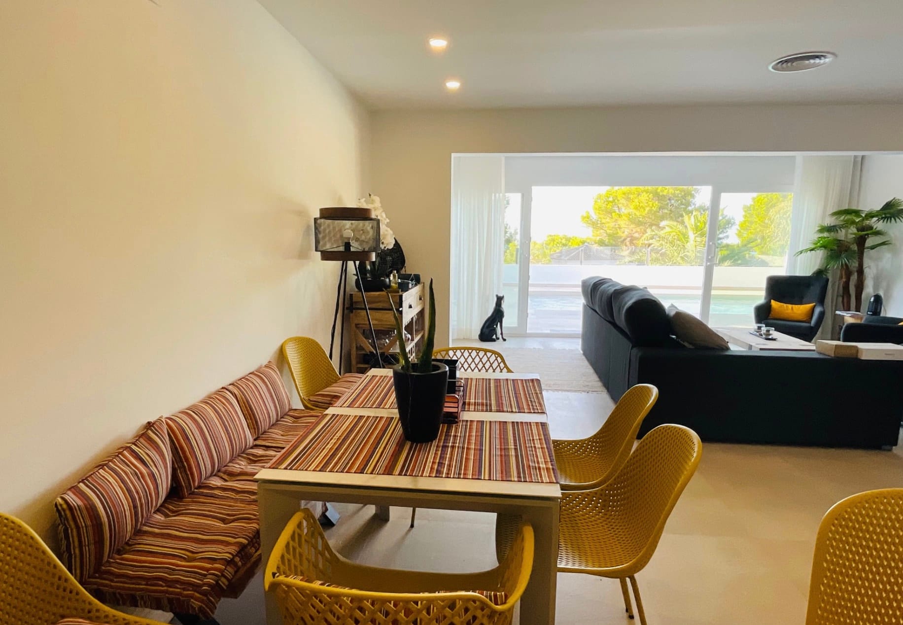 Chalet for sale in Denia