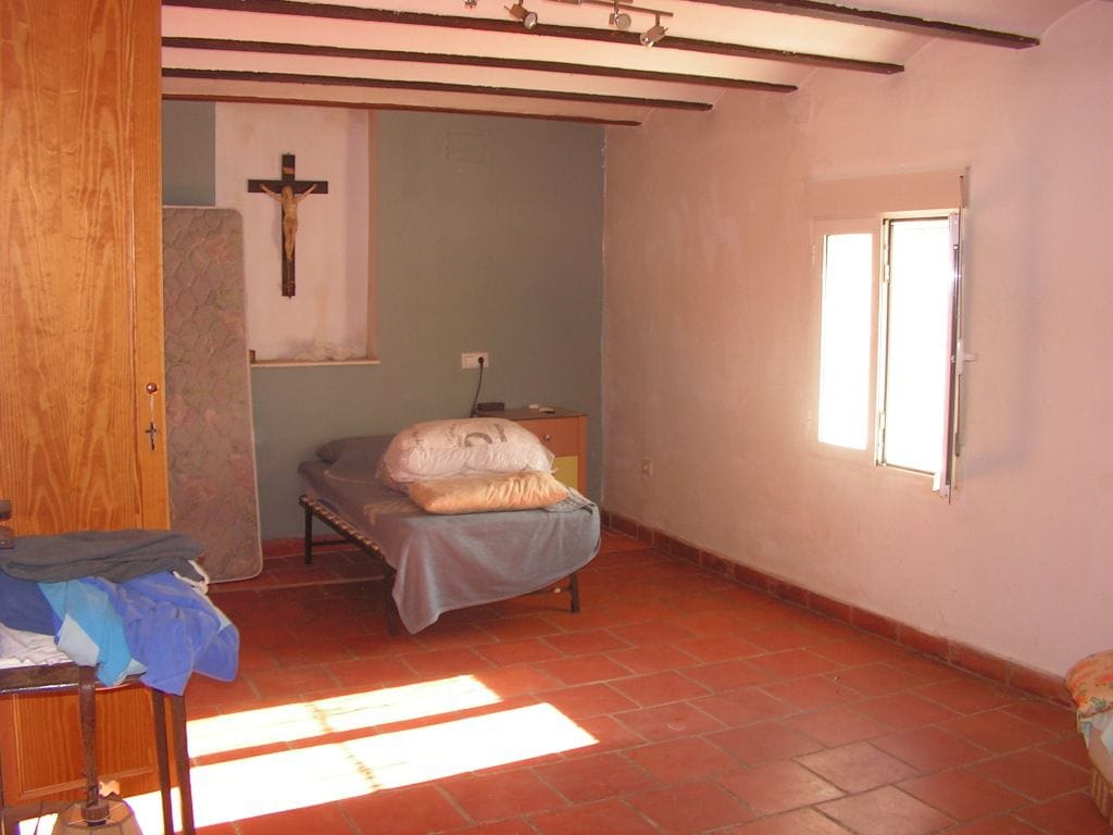Villa for sale in Ondara