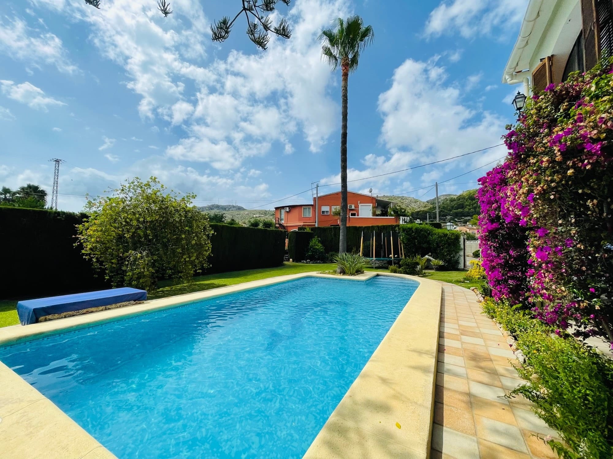 Country House for sale in Pedreguer