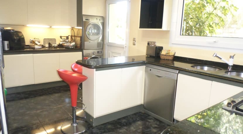 Villa for sale in Denia