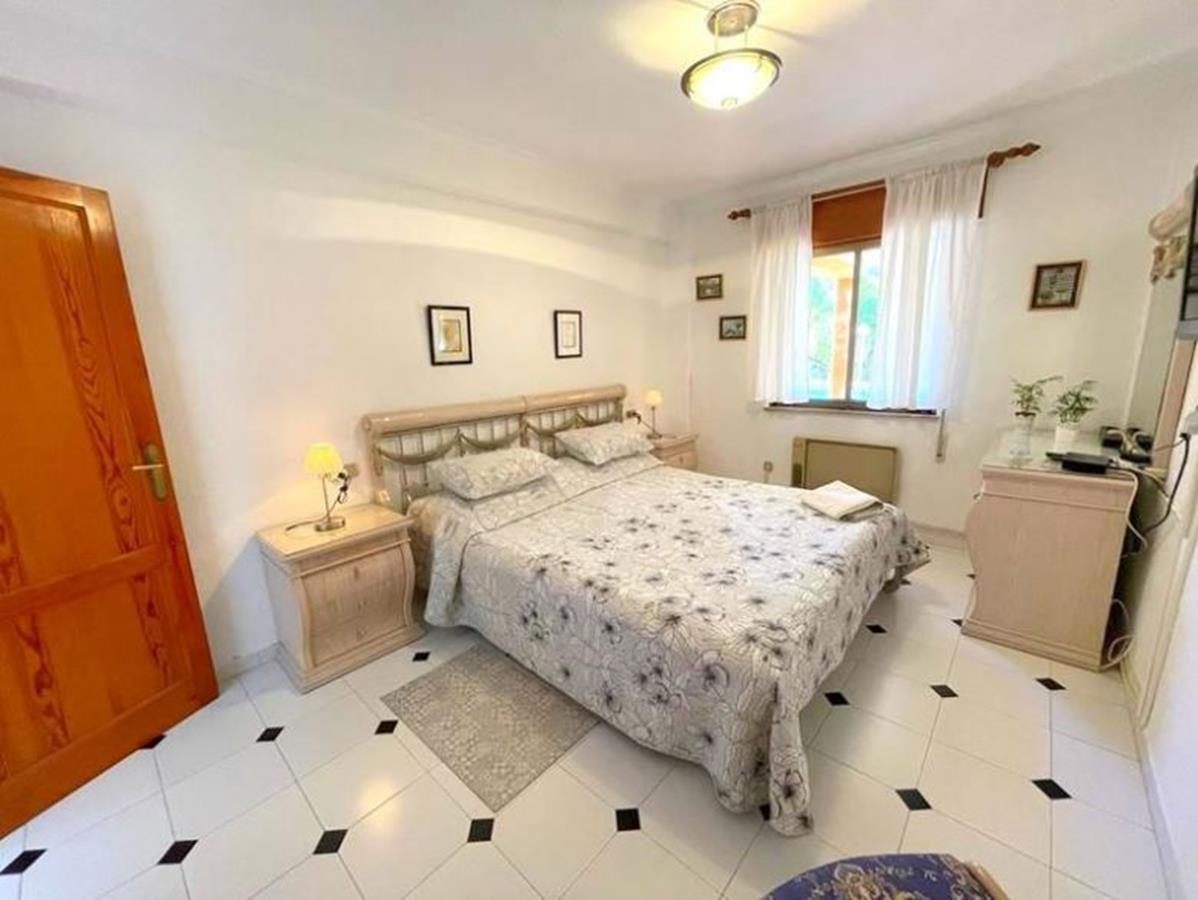 Villa for sale in Denia