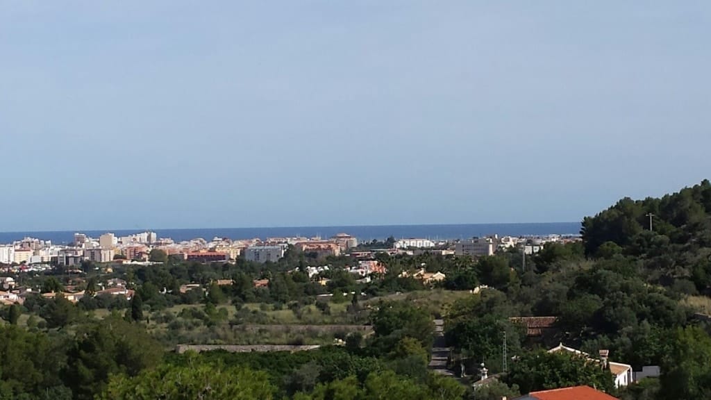 Plot zum verkauf in Denia