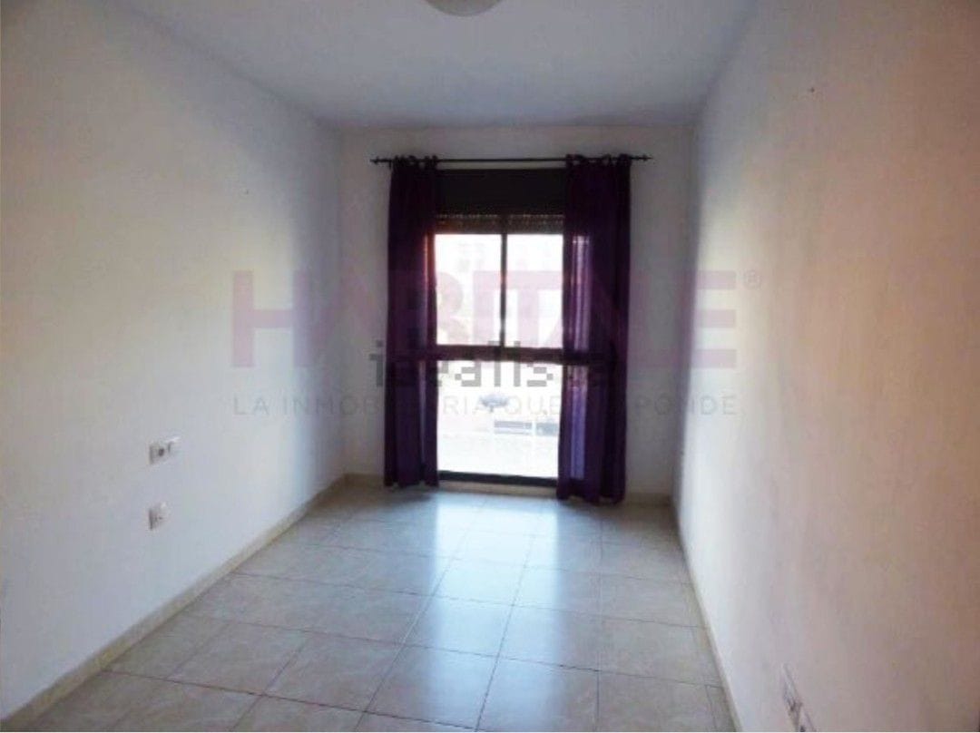 Flat for sale in Ondara