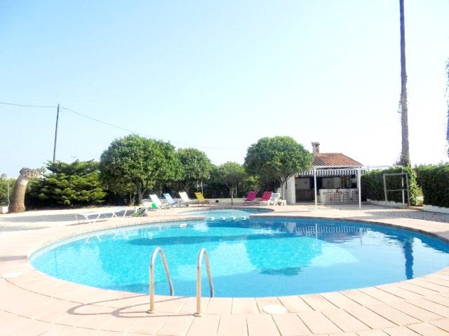 Country Estate en venta en Dénia