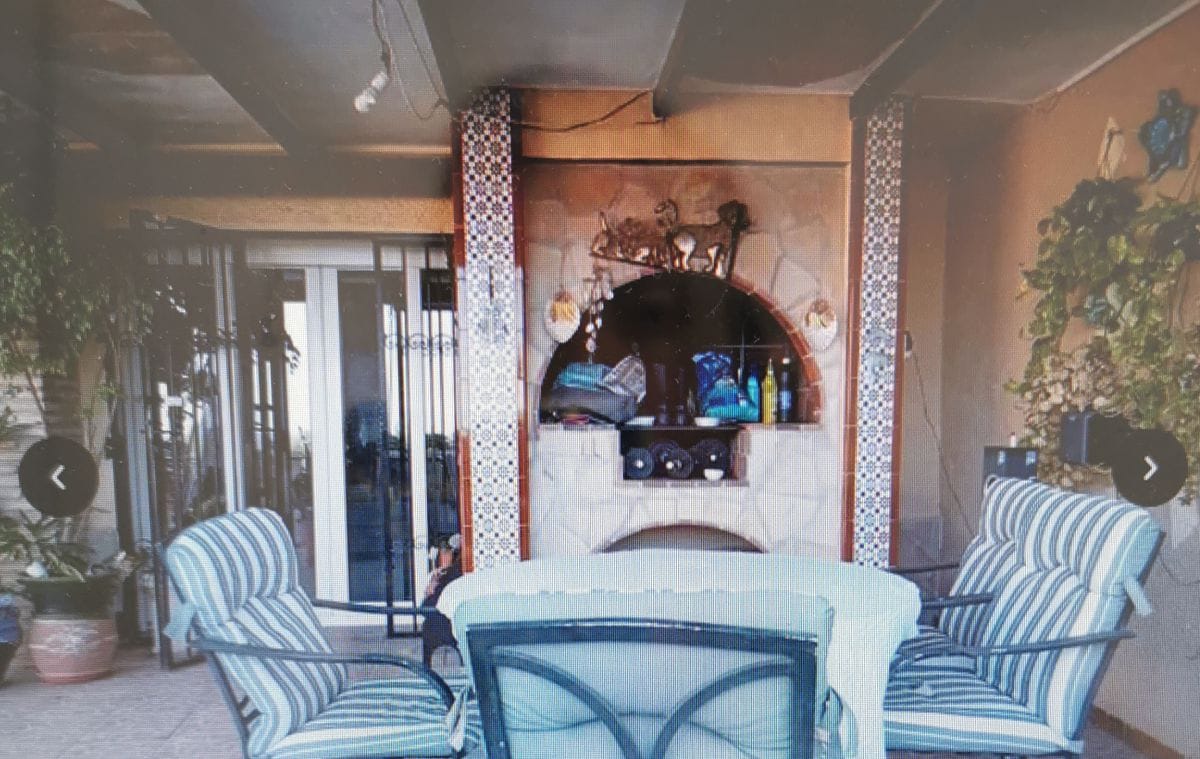 Villa for sale in Dénia