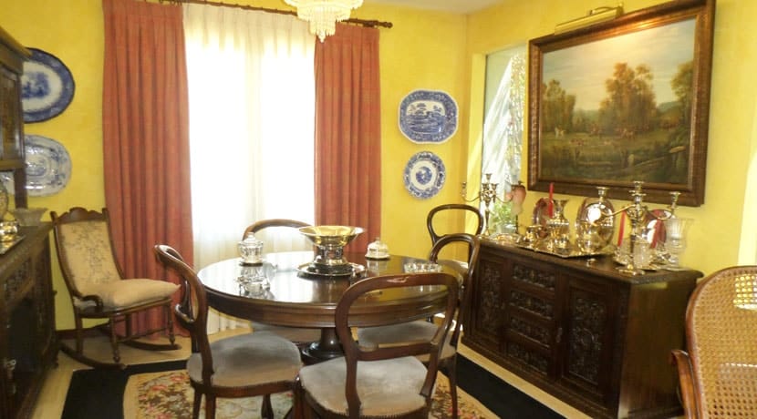 Villa for sale in Denia