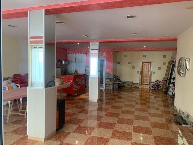 Business Premises for sale in Ondara
