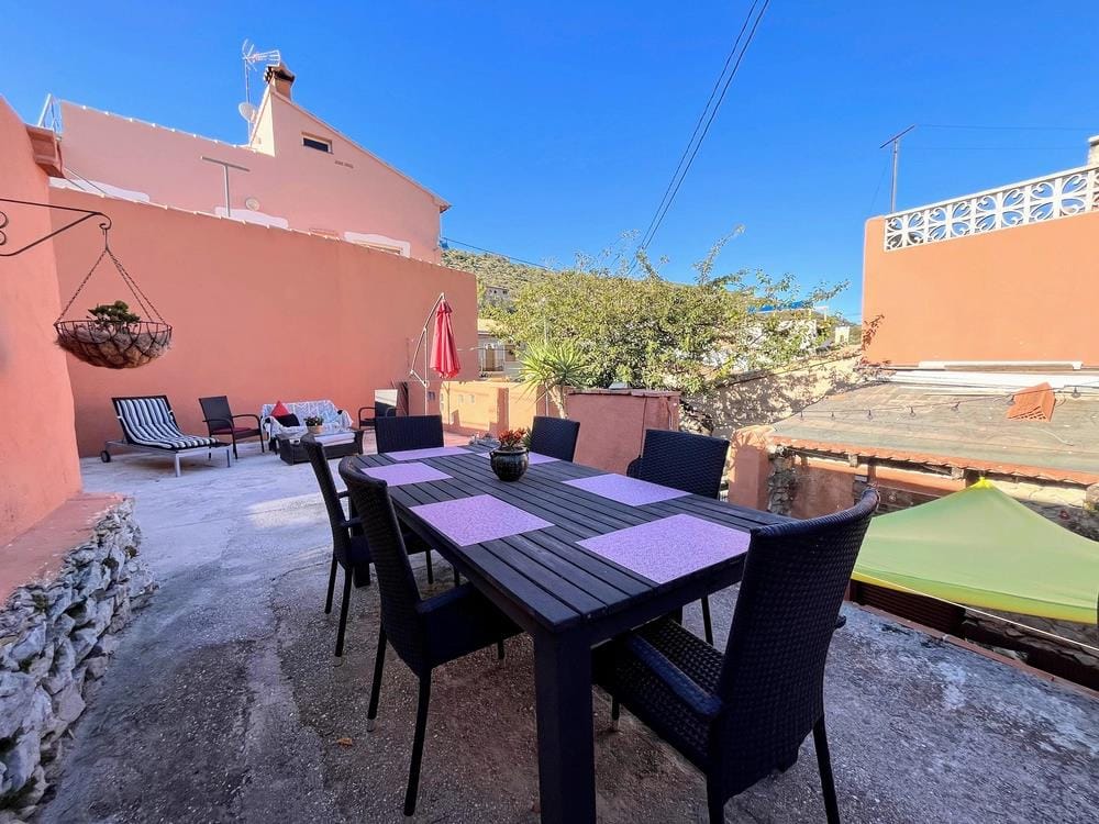CC-10EHL9G - Townhouse te verkoop in Llosa De Camacho