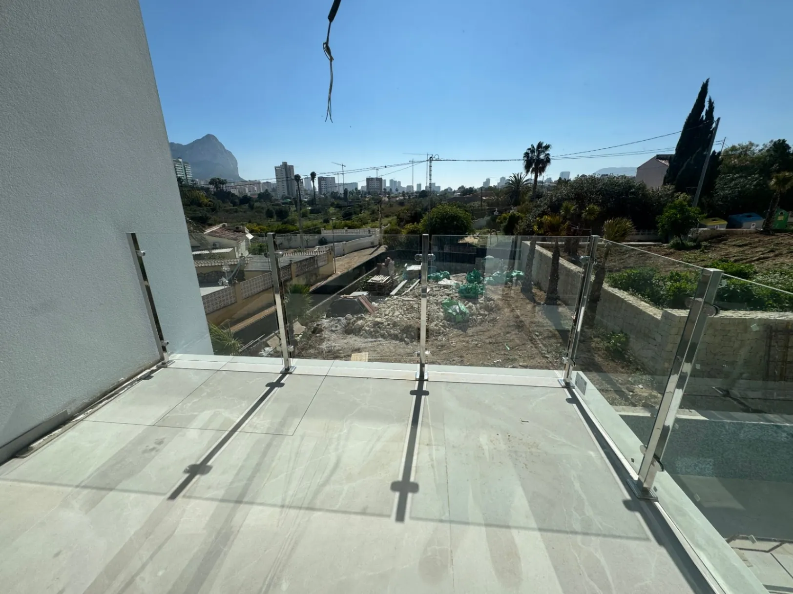CH3375 - Luxe villa te koop in Calpe – In aanbouw, hoogwaardige afwerking