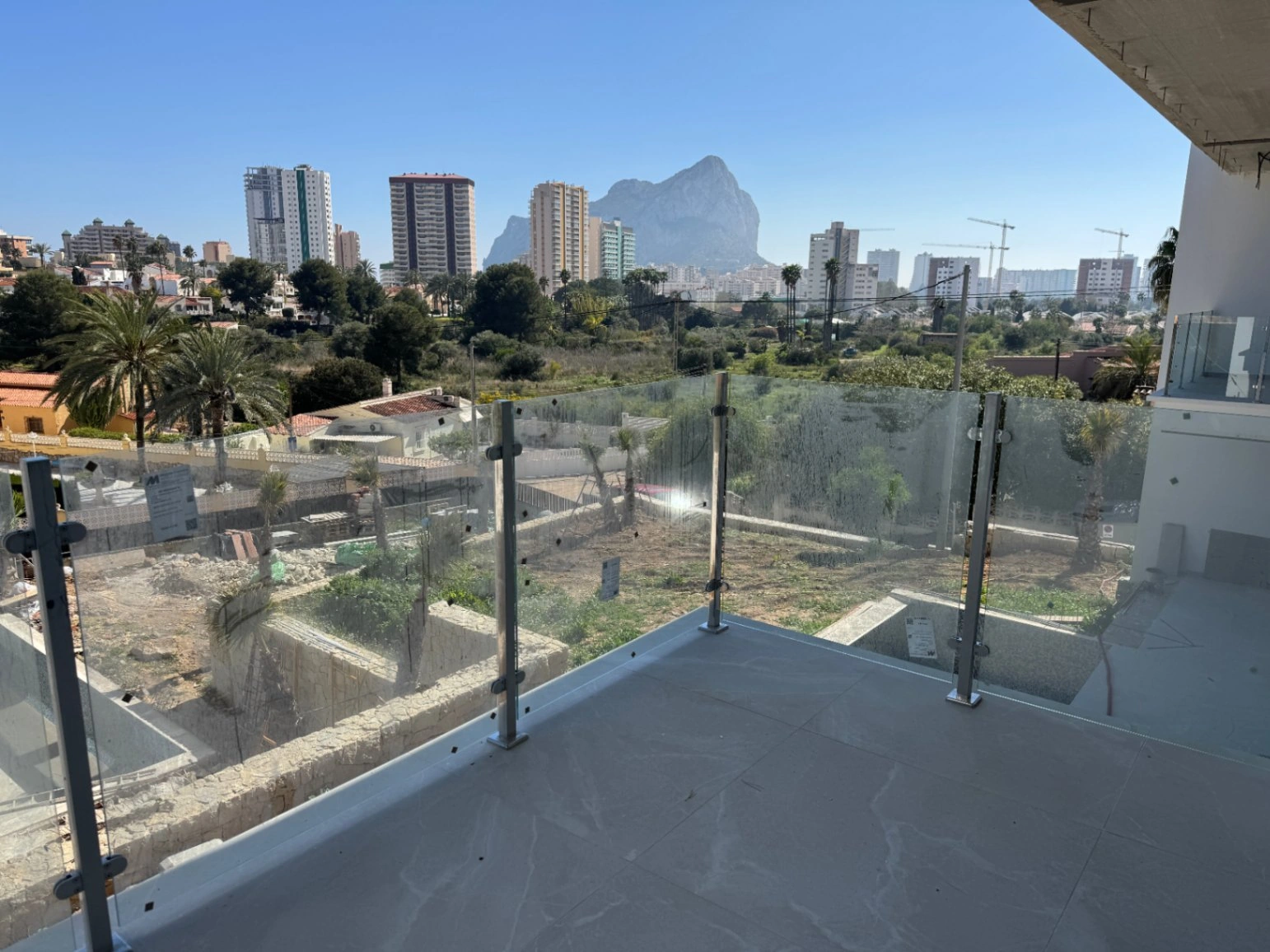 CH3376 - Exclusieve moderne villa te koop in Calpe – Zwembad en panoramisch uitzicht