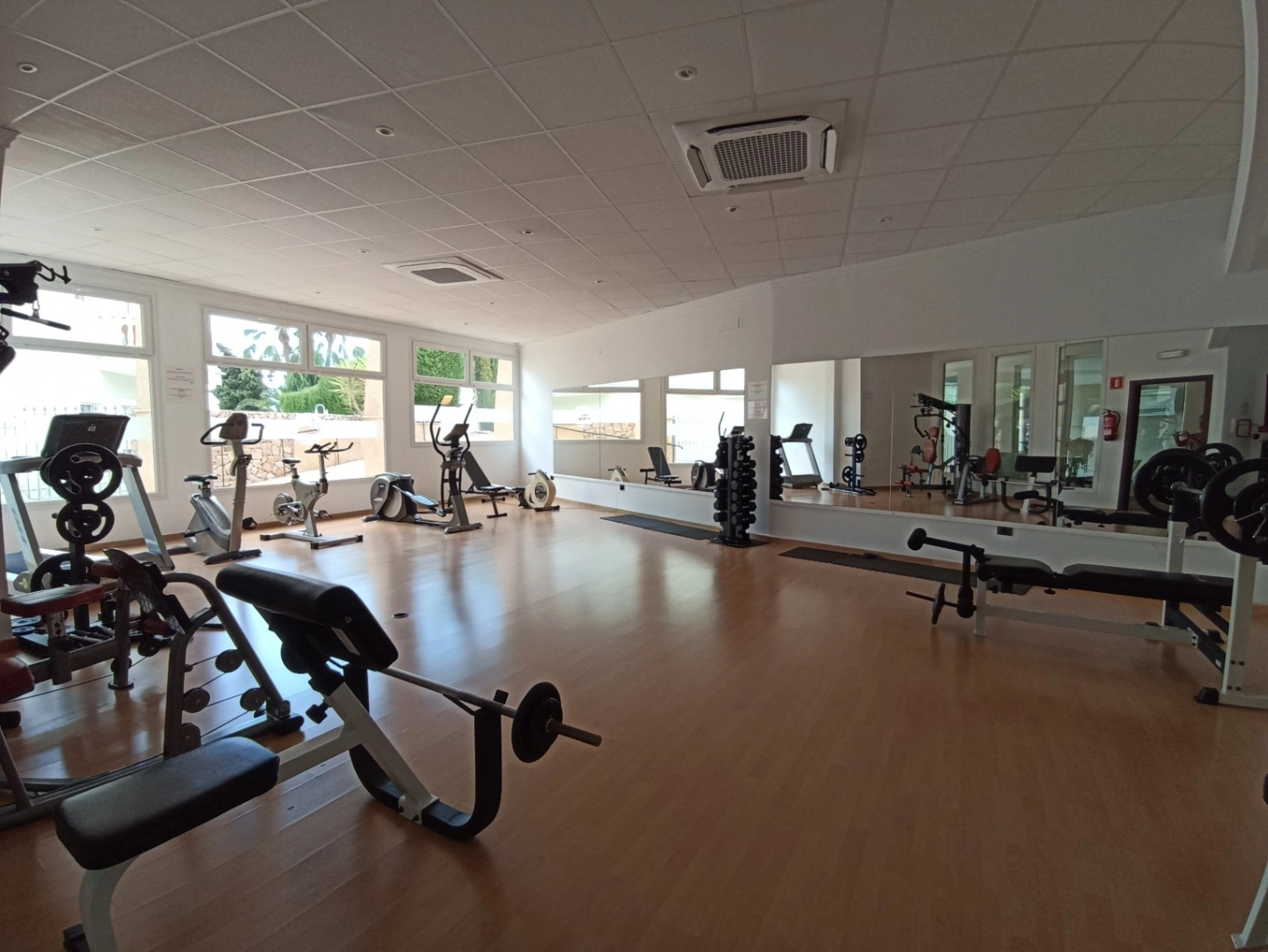 A0850 - Luxe appartement in een paradijselijk complex dicht bij het strand en voorzieningen