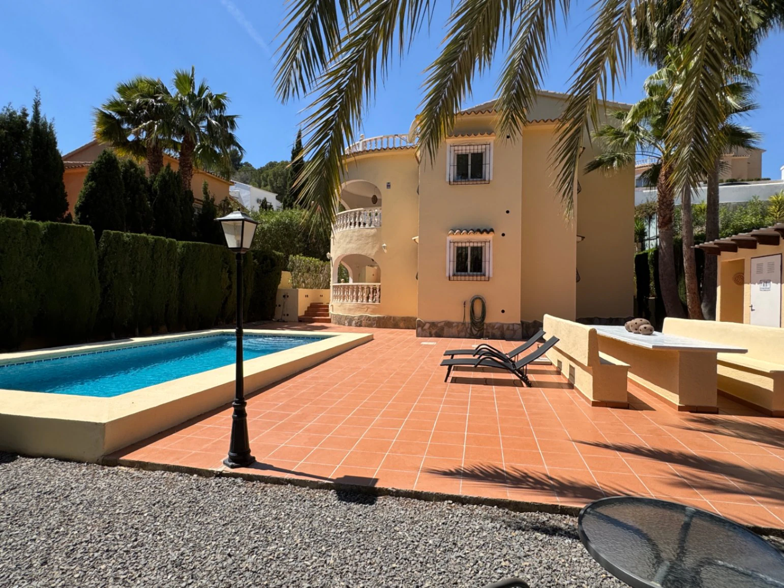Villa met 4 slaapkamers te koop in Benissa Costa, Baladrar, dicht bij zee