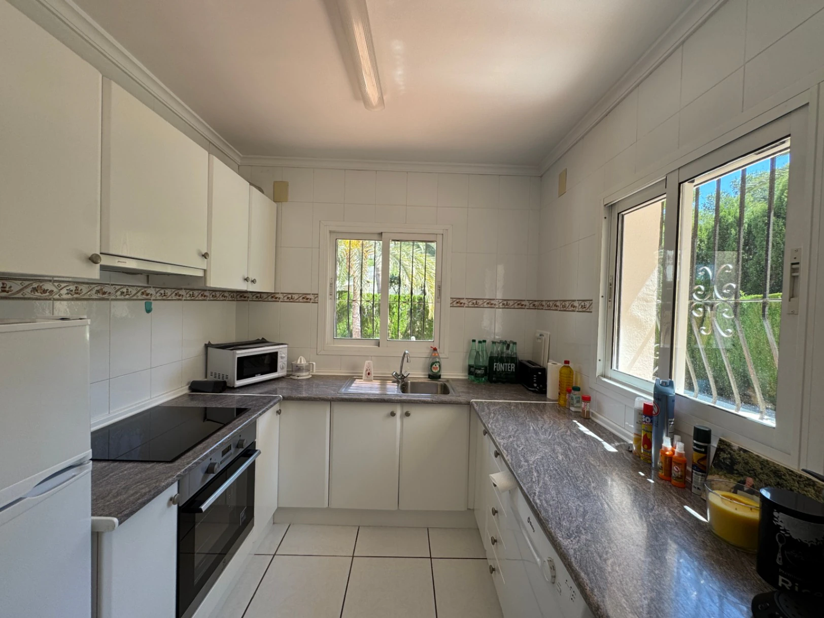 Villa met 4 slaapkamers te koop in Benissa Costa, Baladrar, dicht bij zee