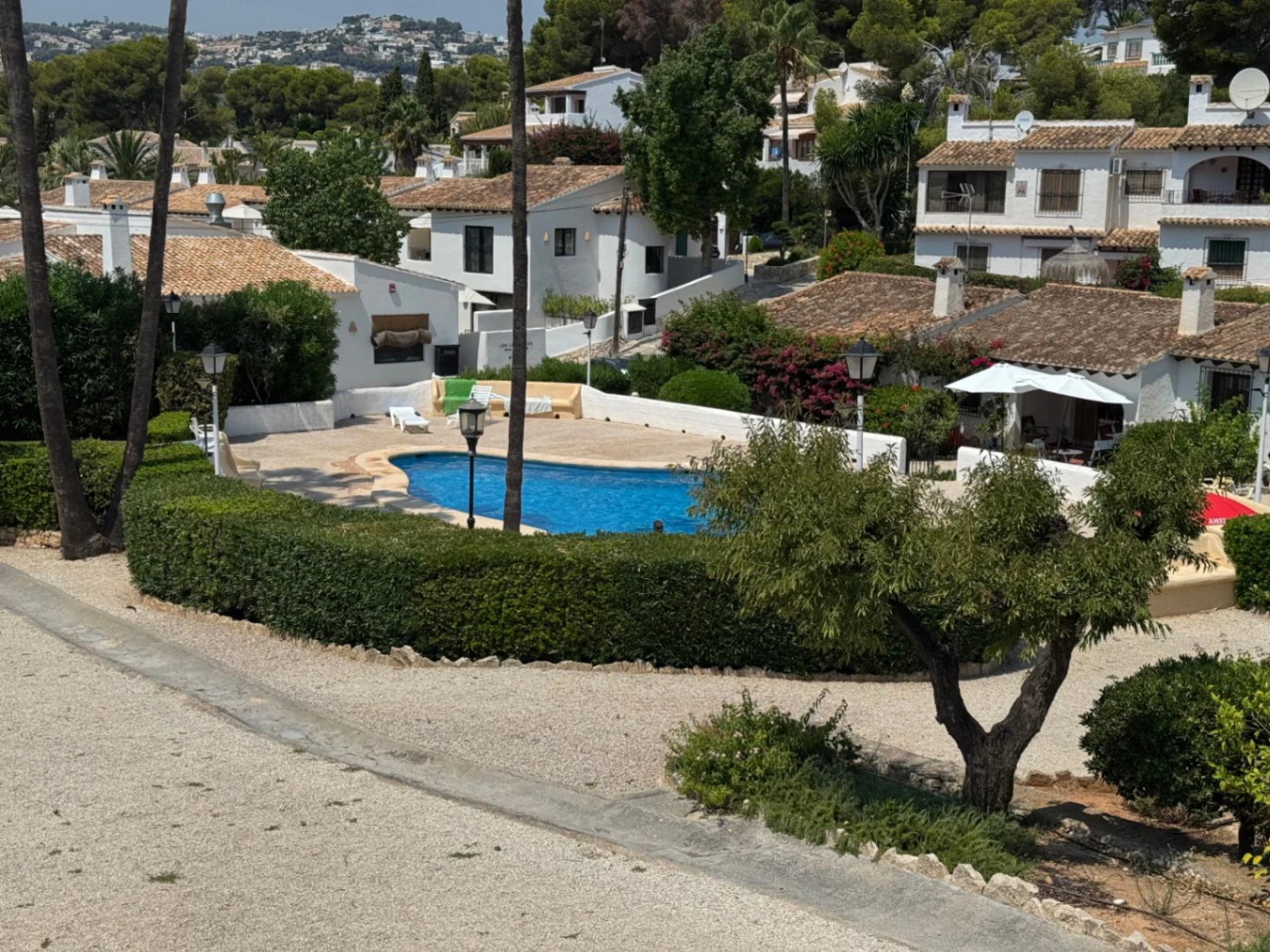 Bungalow for sale in Moraira | Communal pool, open views, walking distance to town - 5