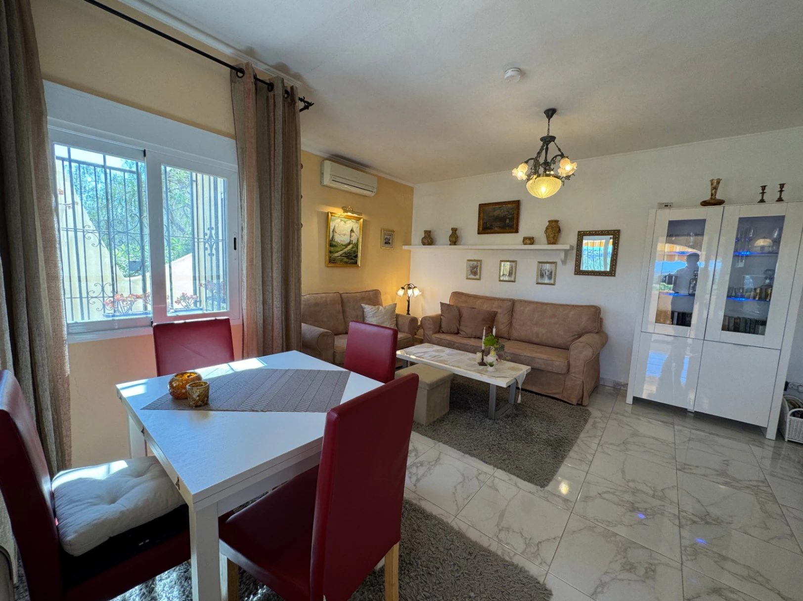 A0872 - 2 Bedroom Apartment for Sale in Teulada near Moraira – Sea Views & Pool