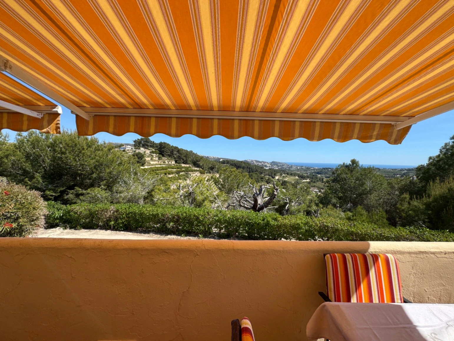 A0872 - 2 Bedroom Apartment for Sale in Teulada near Moraira – Sea Views & Pool