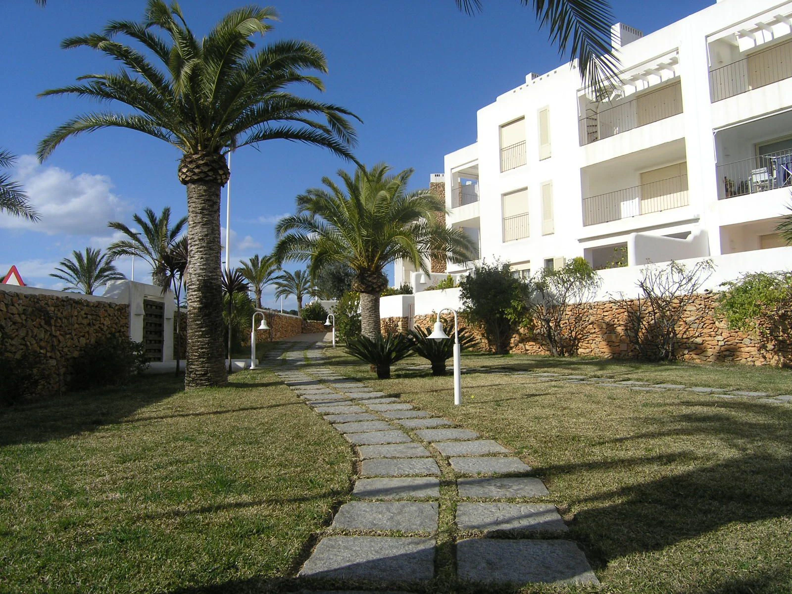 Apartamento de lujo en Moraira Club en planta baja con gran terraza cerca de la playa