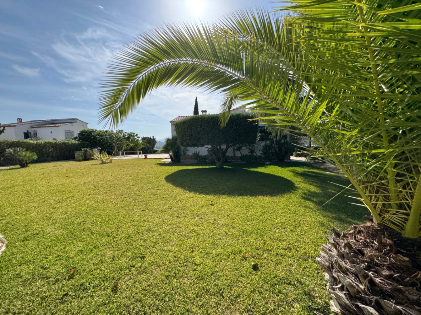 Villa te koop in Moraira – toplocatie dicht bij centrum, strand en voorzieningen