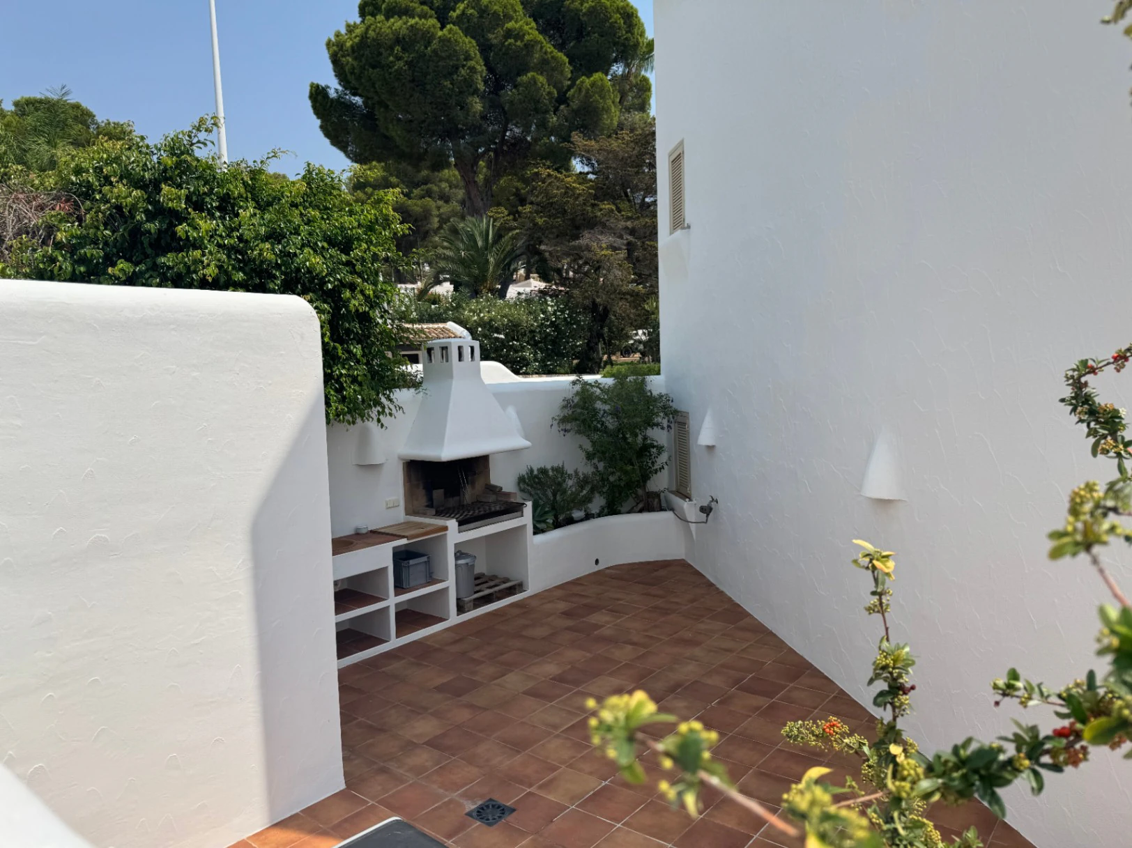 Apartamento de lujo en Moraira Club en planta baja con gran terraza cerca de la playa