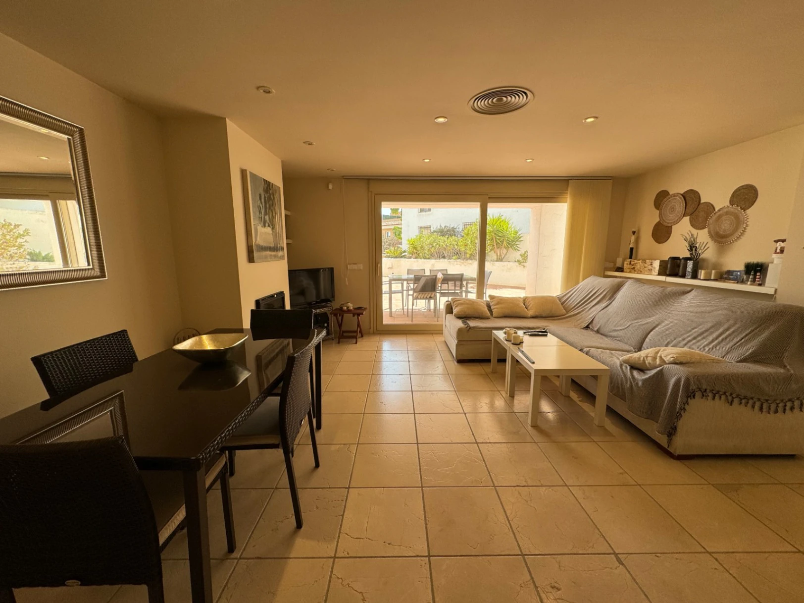 Apartamento de lujo en Moraira Club en planta baja con gran terraza cerca de la playa