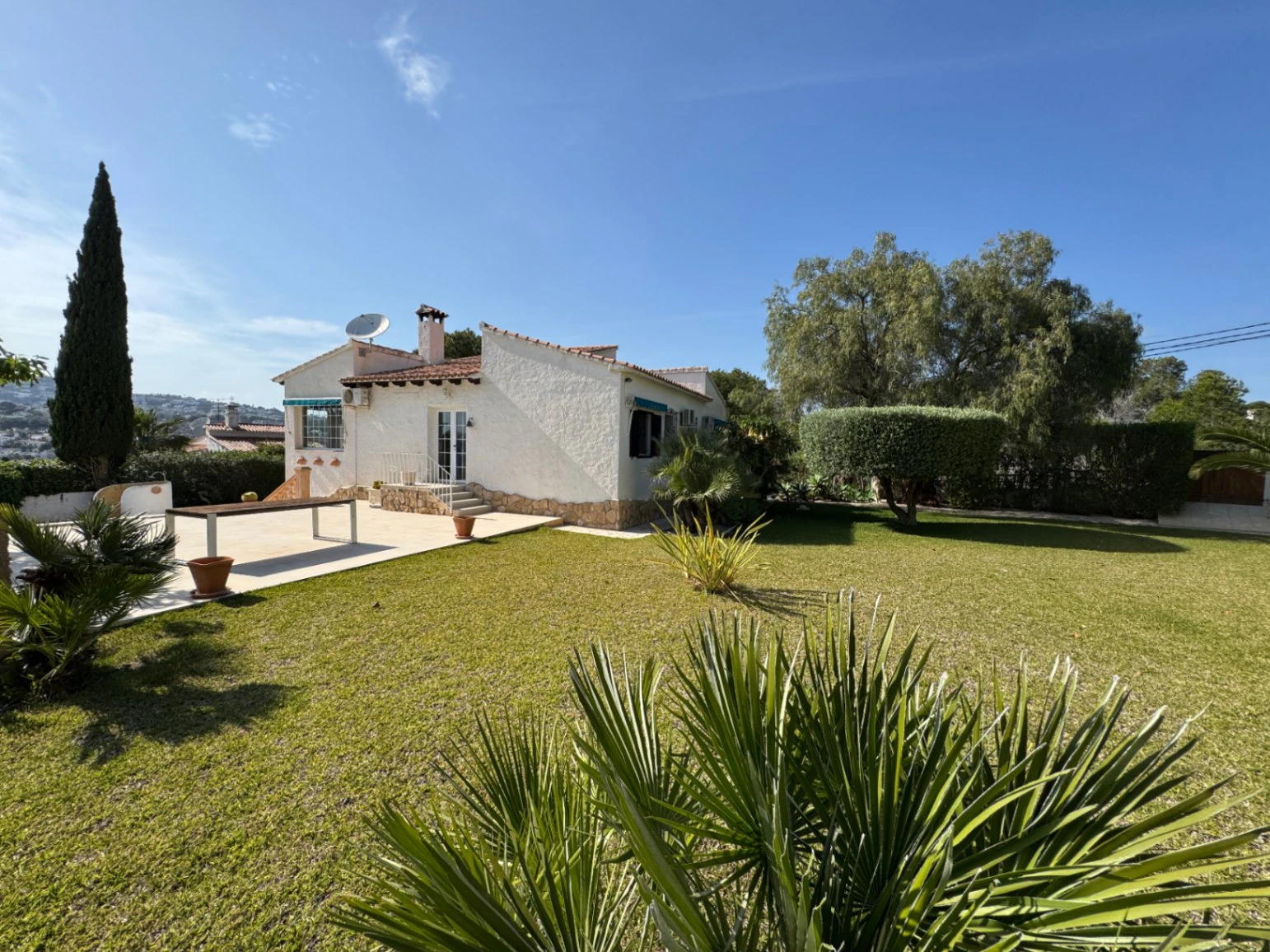 Villa en venta en Moraira – prime location close to town centre, beach y amenities - 2