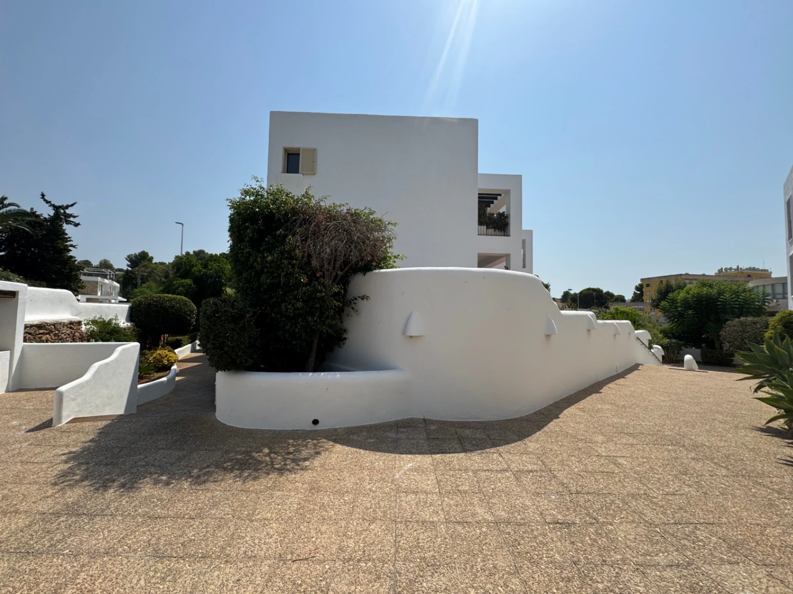Apartamento de lujo en Moraira Club en planta baja con gran terraza cerca de la playa