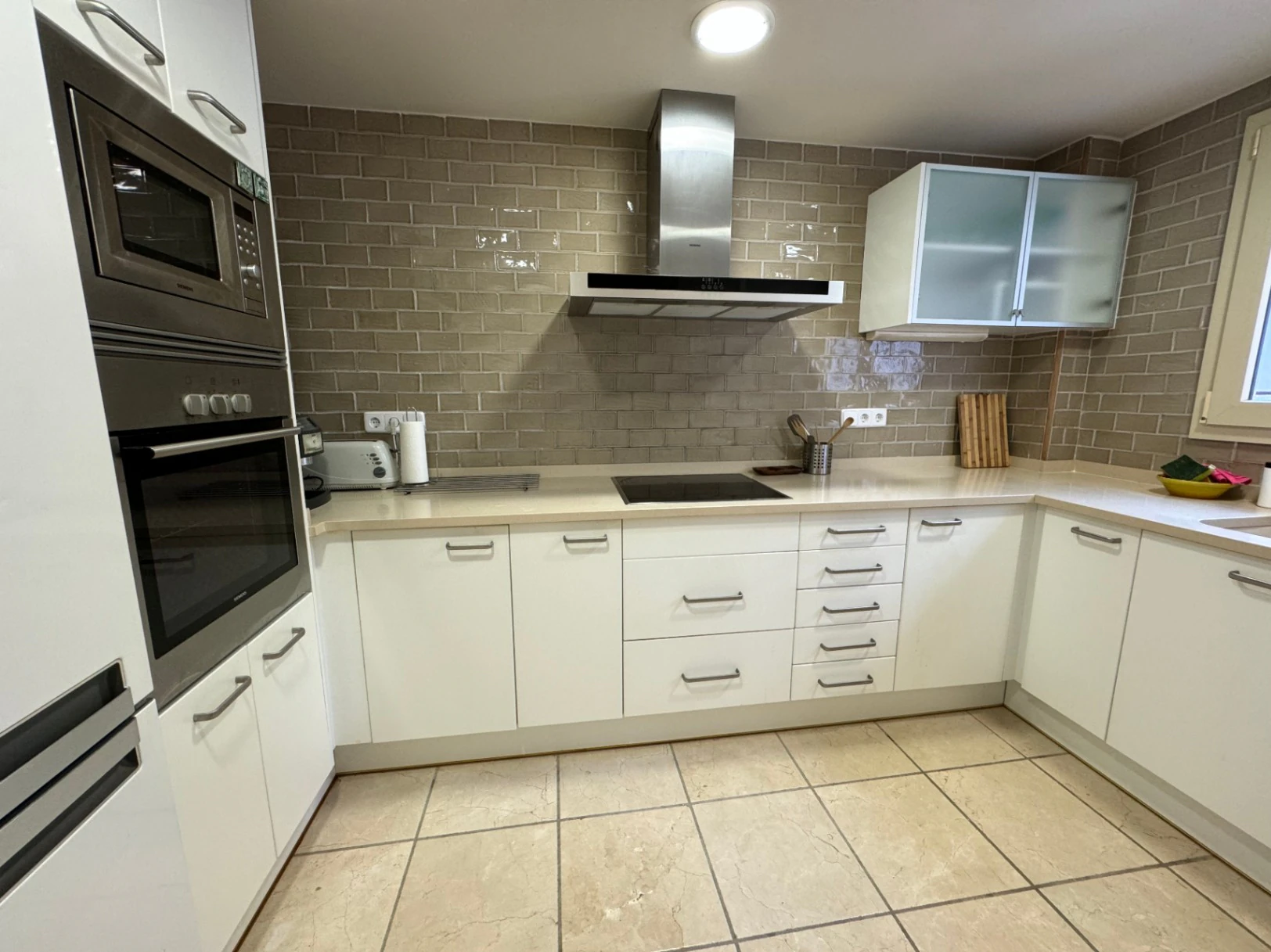 Apartamento de lujo en Moraira Club en planta baja con gran terraza cerca de la playa