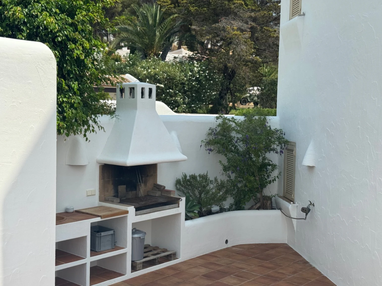 Apartamento de lujo en Moraira Club en planta baja con gran terraza cerca de la playa