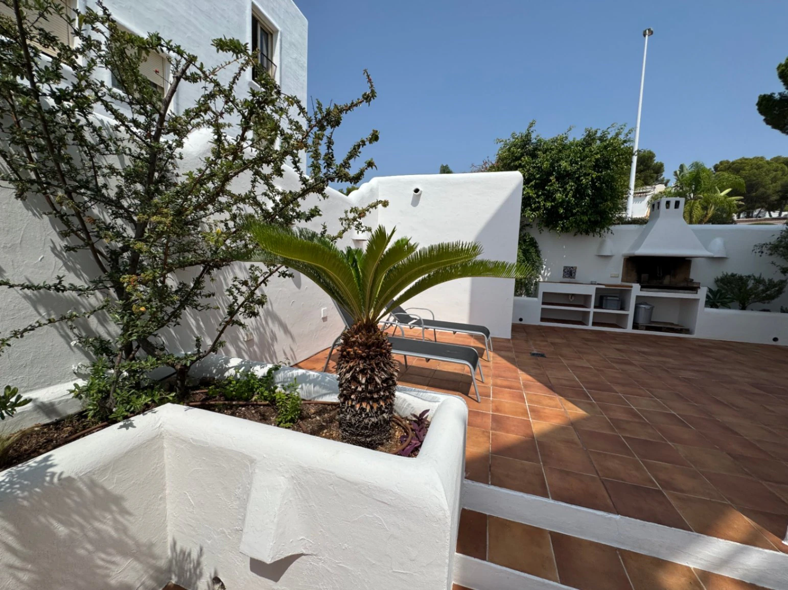 Apartamento de lujo en Moraira Club en planta baja con gran terraza cerca de la playa