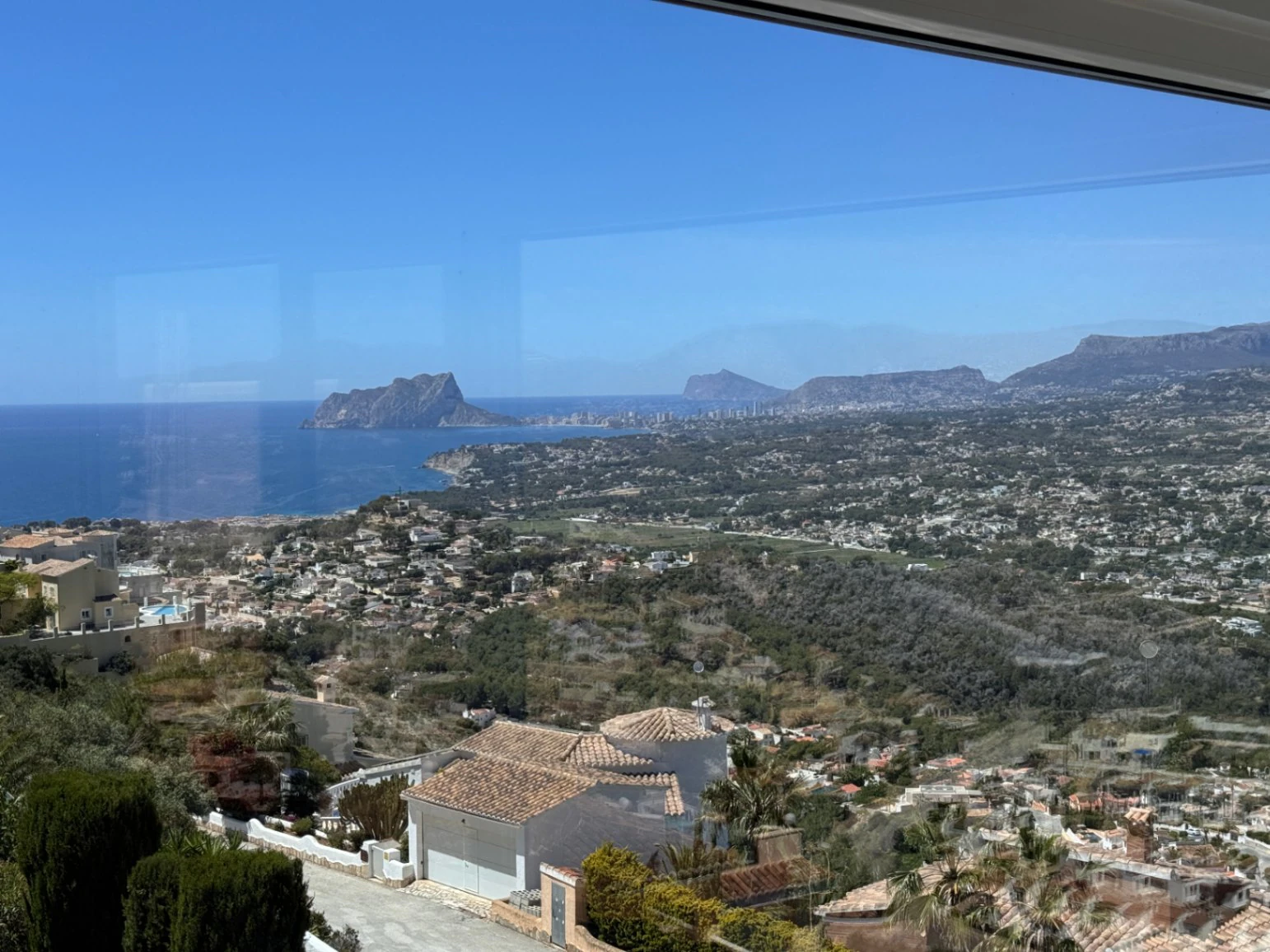 Mediterrane villa met zwembad en uniek zeezicht in Cumbre del Sol