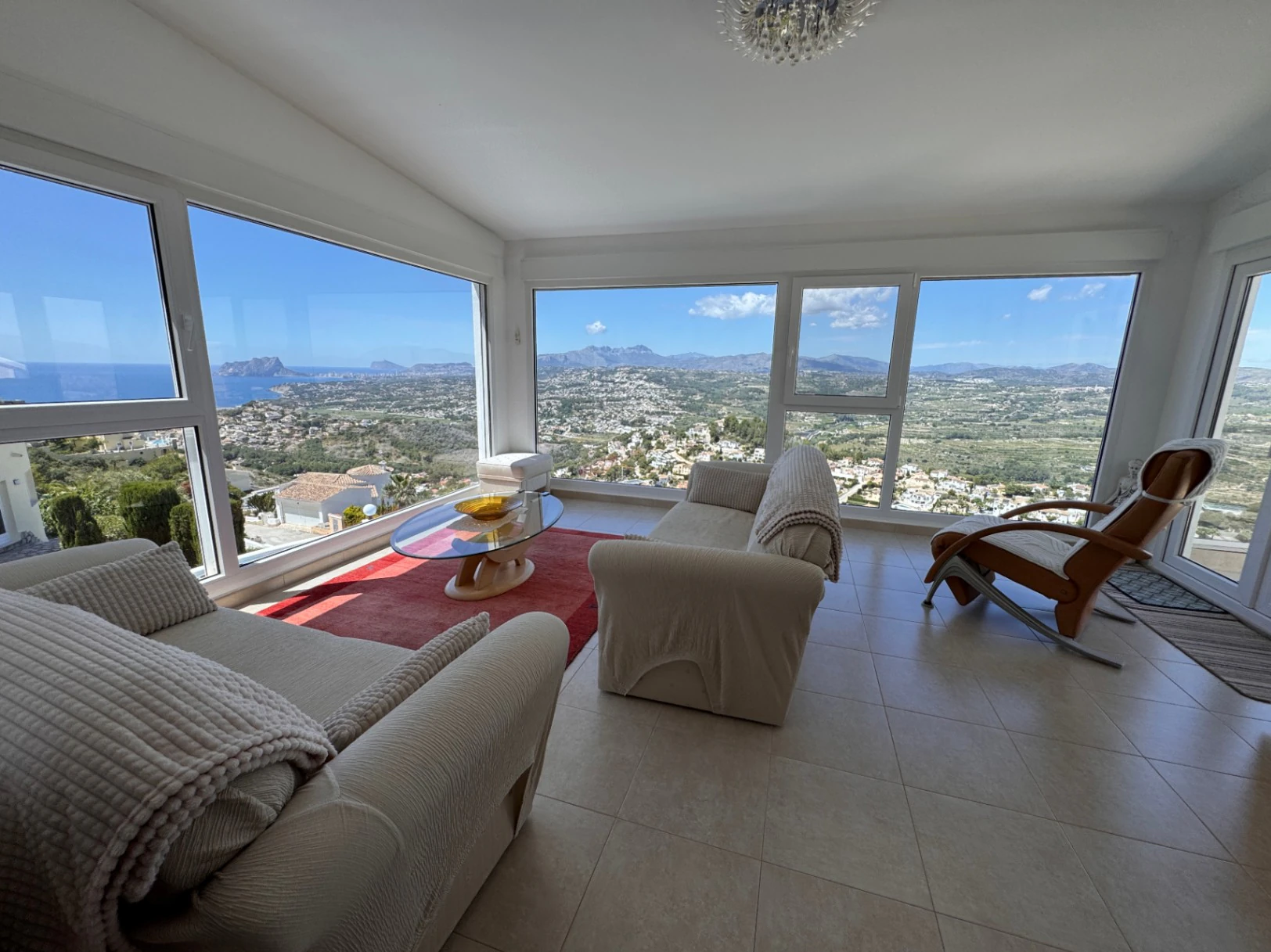 Mediterrane villa met zwembad en uniek zeezicht in Cumbre del Sol
