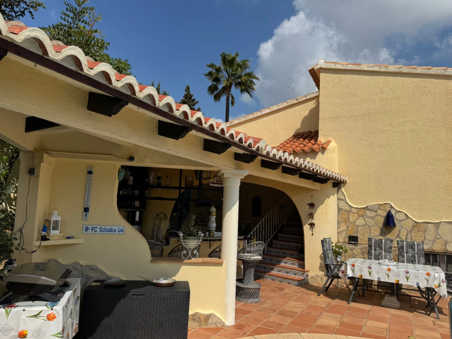 CH3400 - Villa à vendre à Moraira avec appartement d’invités et vue sur la mer