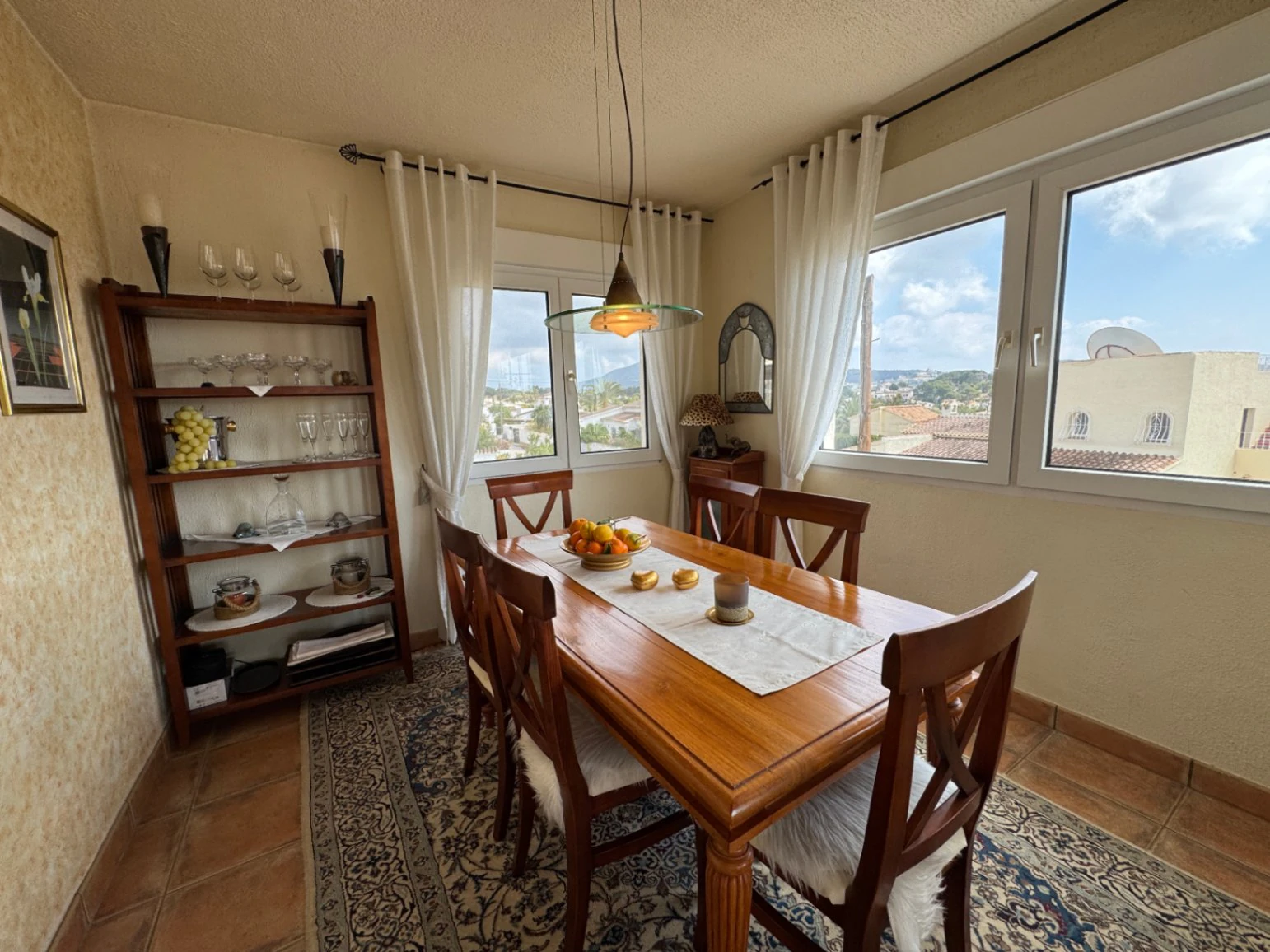 CH3400 - Villa à vendre à Moraira avec appartement d’invités et vue sur la mer
