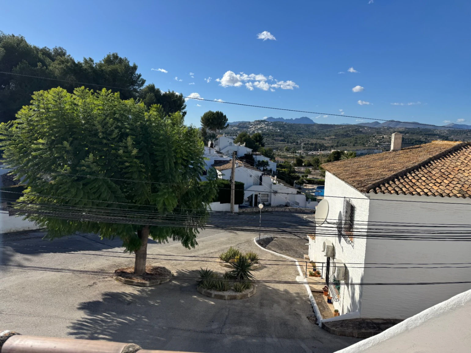 A0868 - Apartment in Villotel nahe Moraira zu verkaufen mit Pool und Stellplatz